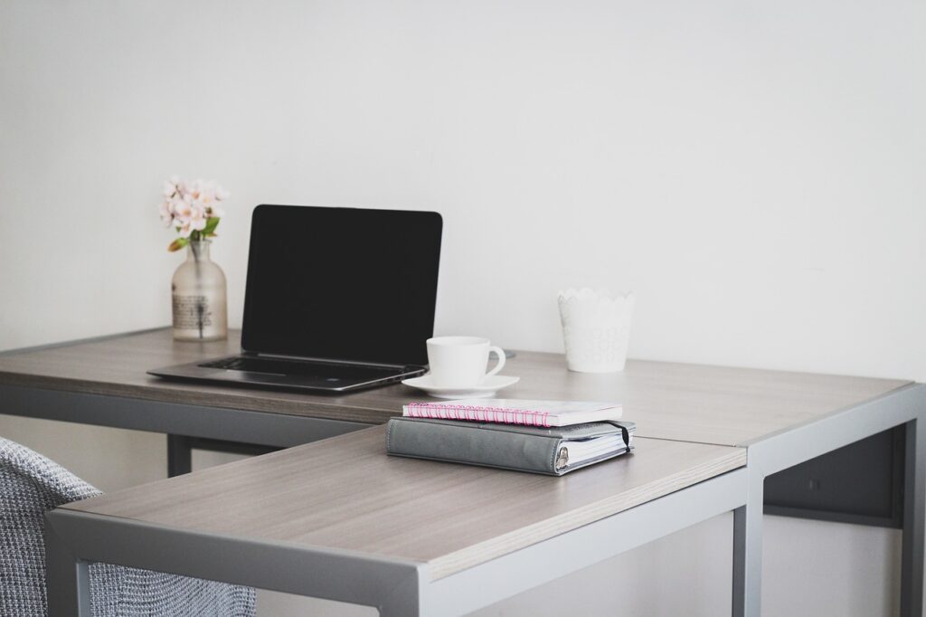 IT転職で在宅勤務可能な職種にはどんなものがあるの？