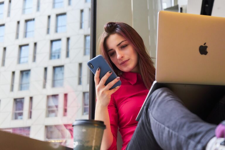 IT転職でリモートワークを導入している企業はどこ？